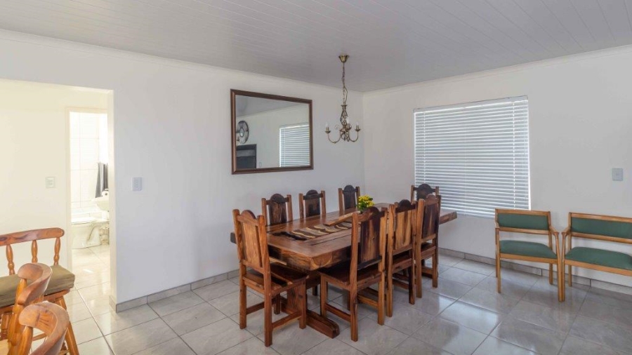 2 Bedroom Property for Sale in Velddrif Western Cape